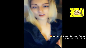 Blonde Babe Lilou Nyder At Give Blowjobs Og Bruge En Dildo