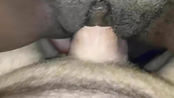 Video Amatoriale Di Una Milf Matura Di Colore E Del Suo Partner Bianco