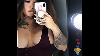 Se Jennifer Aboul La Rabbit Twerke Hendes Booty På Instagram Live