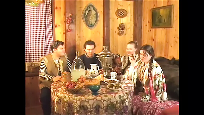 Klasik Bir Peri Masalını Yeniden Anlatan, 1998'De Gösterime Giren Eski Bir Rus Yetişkin Filmi.