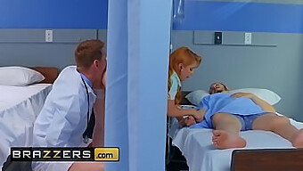 La Enfermera Pelirroja Penny Pax Y El Doctor Markus Dupree Exploran La Sextica Médica