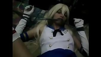 Intímna Chvíľa Cosplayera Z Kancolle Zachytená Na Kamere